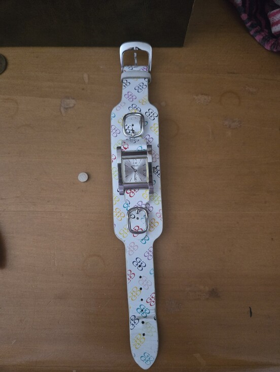 Guess Accessories - Guess Women's Logo Band Watch